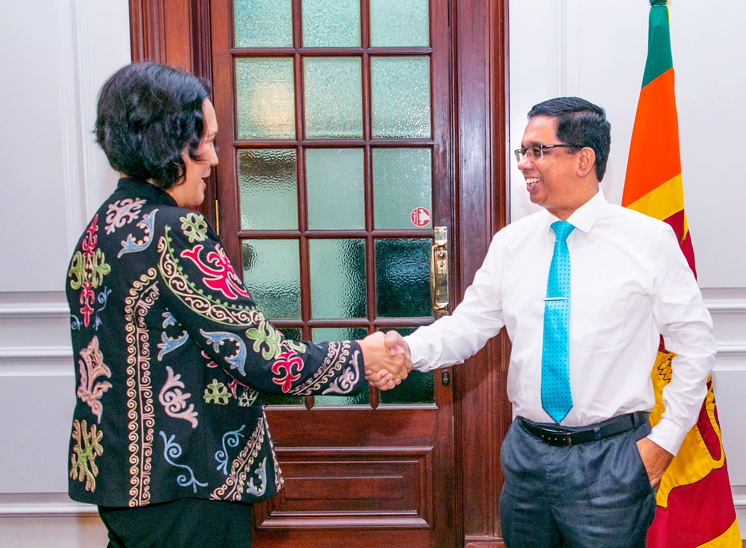 Secretary to the President Holds Meeting with ADB Representatives